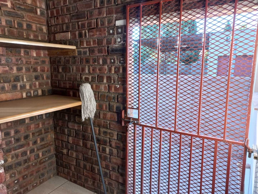 5 Bedroom Property for Sale in Blydeville Northern Cape